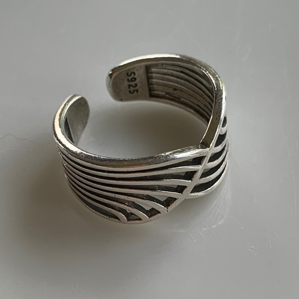 Geometric Wave Ring S925